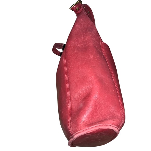 Red Leather COACH Legacy Slim Duffle Bag / Shoulder Bag - Picture 7 of 16